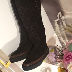 CLEAR OUT SALE!!!  One Week!!!Louis Vuitton Suede and Shearling boots size 37.5